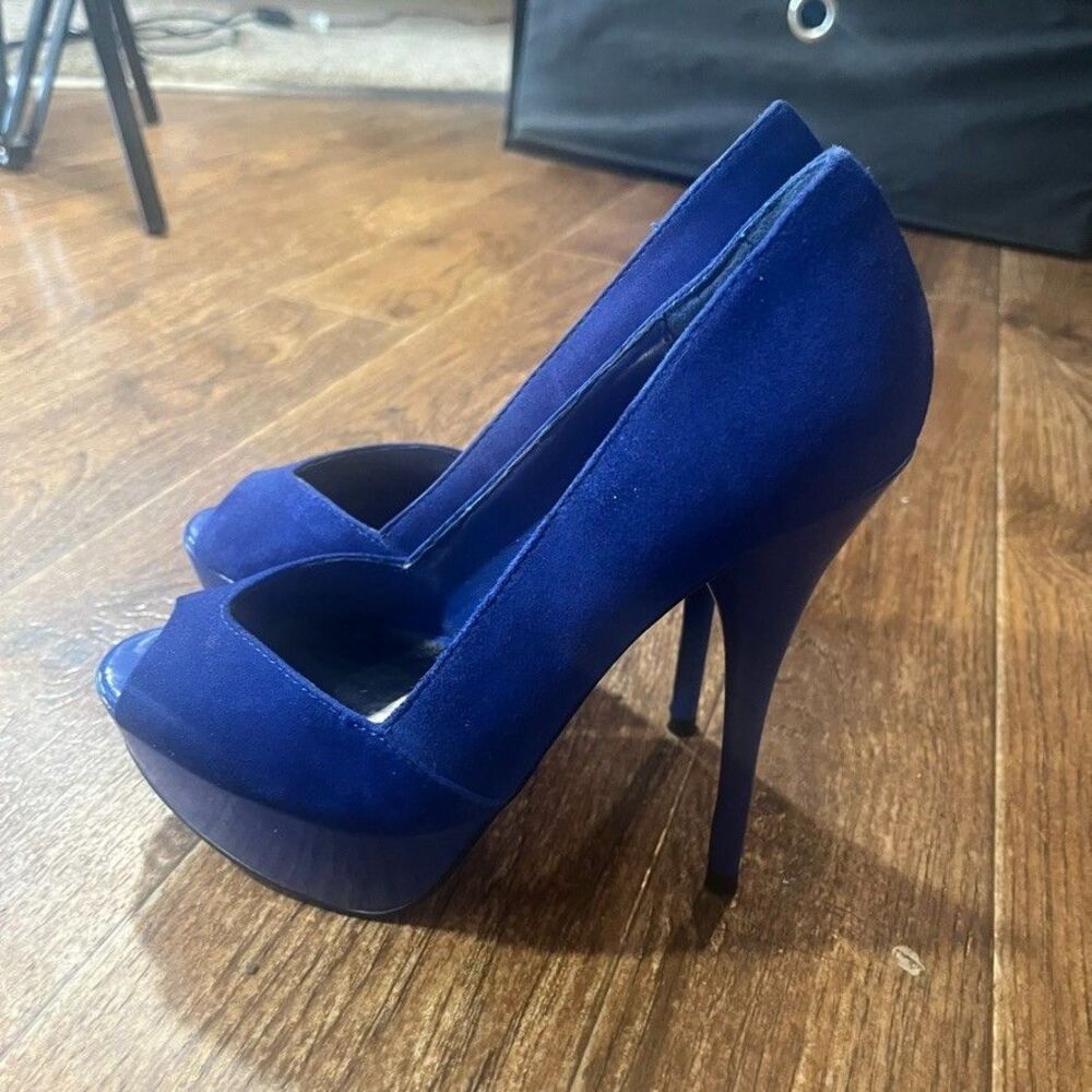 Bakers Cobalt Blue Faux Suede Peep Toe Platform Pumps Size 5 Stiletto